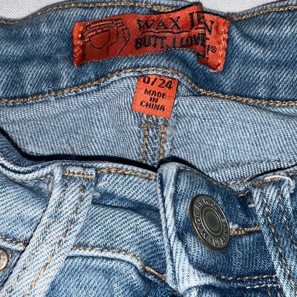 High Rise Blue Jeans with Tapered Fit - Picture 3 of 4